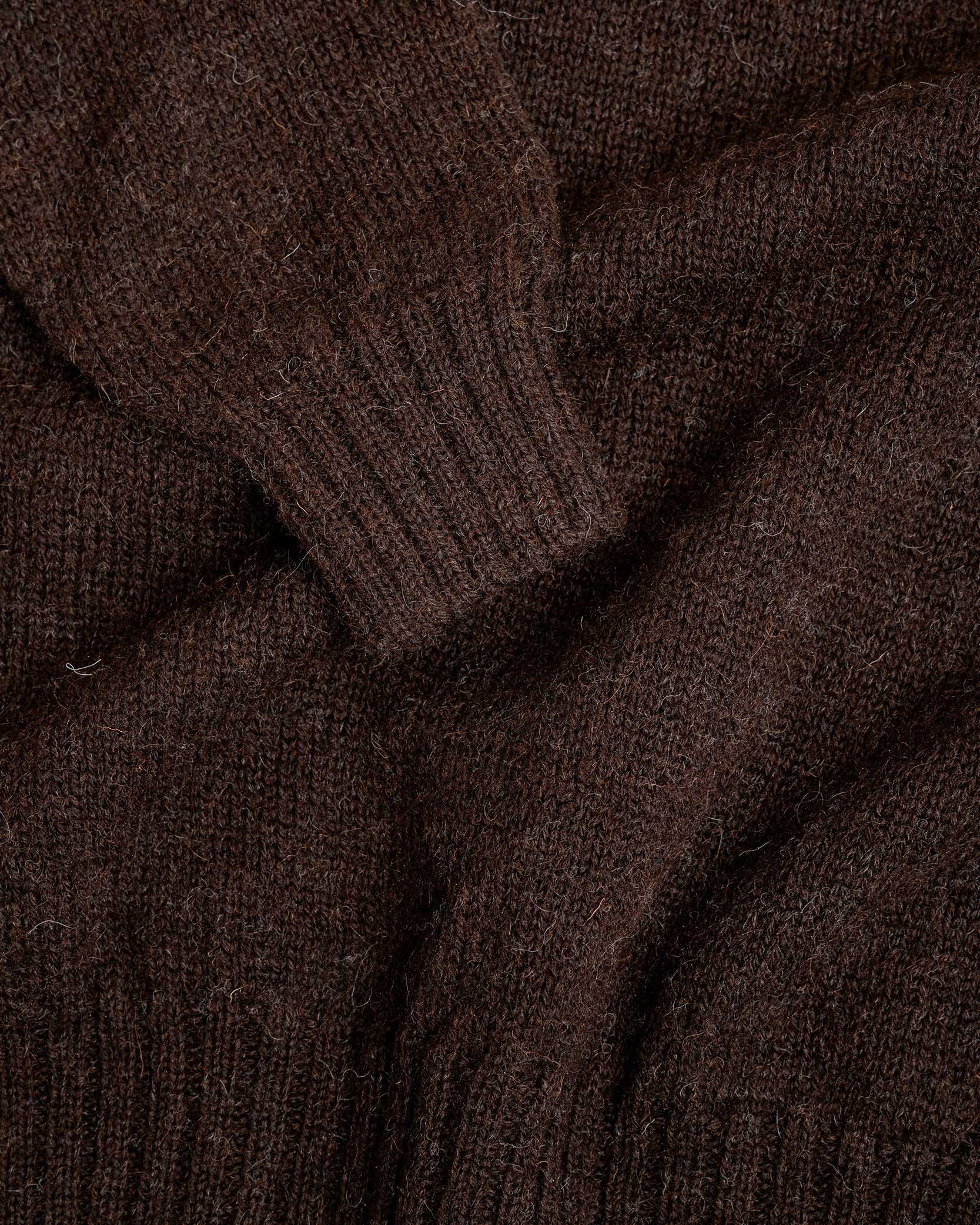 BRAE SWEATER - BLACK WELSH