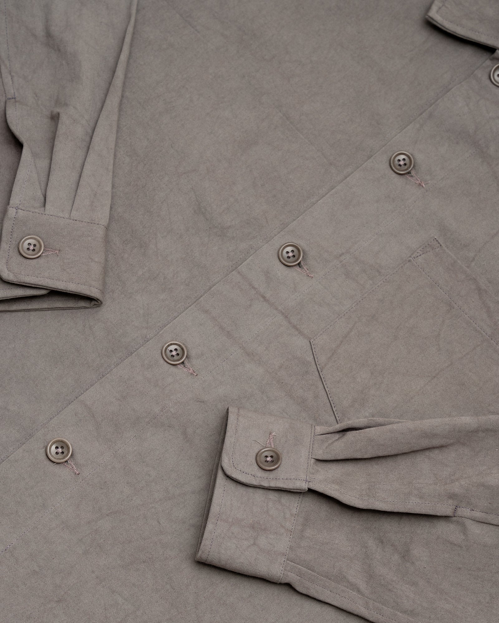 TRAVAIL SHIRT - LIGHT GREY DRUM DYED BACK SATIN