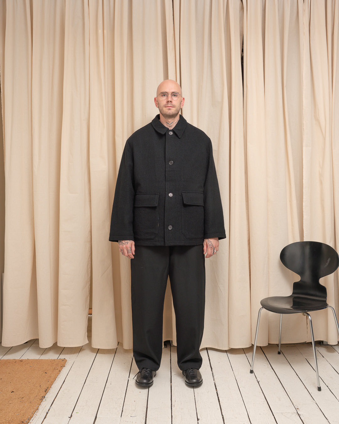 SAWED OFF MAC - BLACK PIECE DYED WOOL TWILL