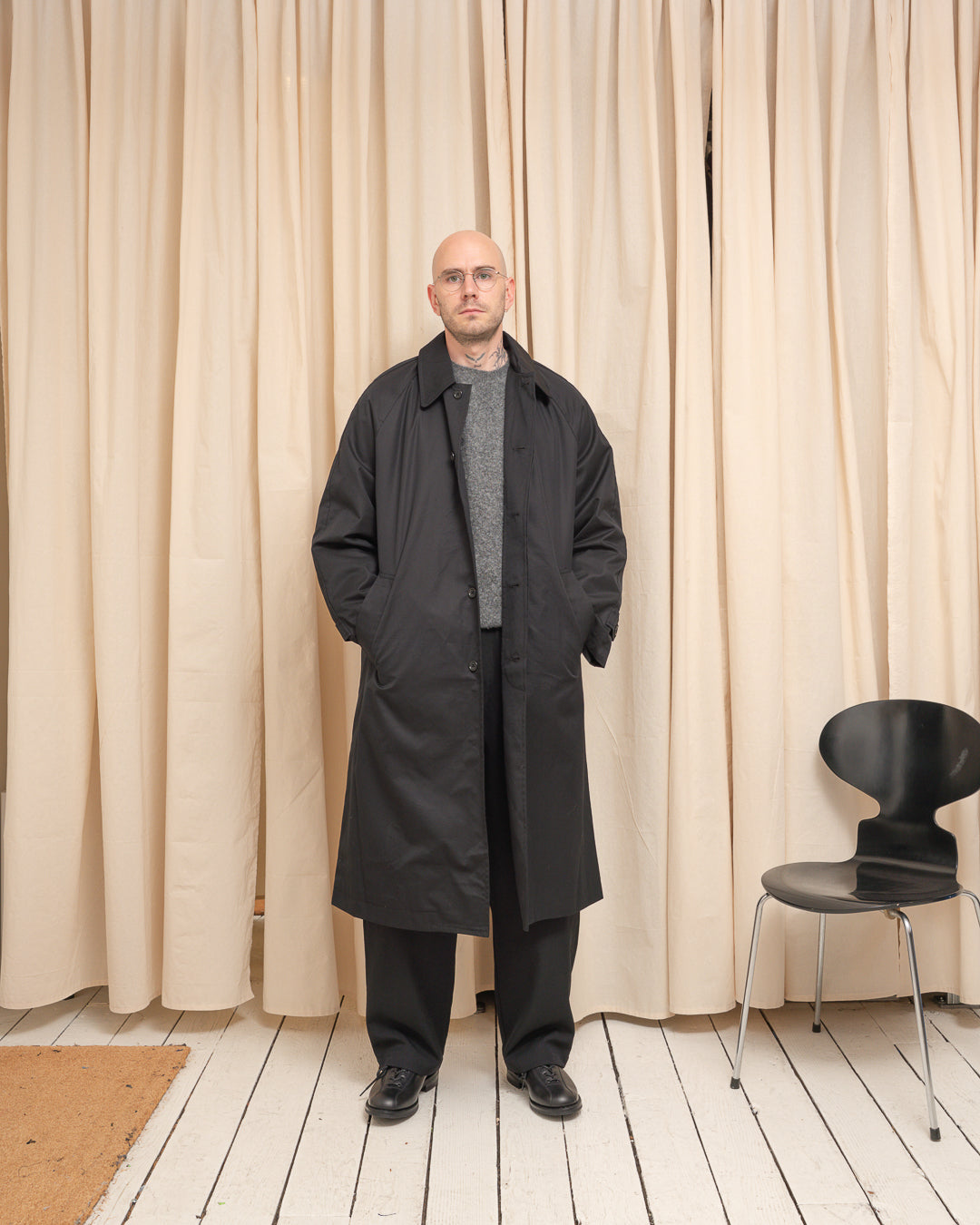 DRAFT COAT - BLACK COTTON MASTERSHIELD