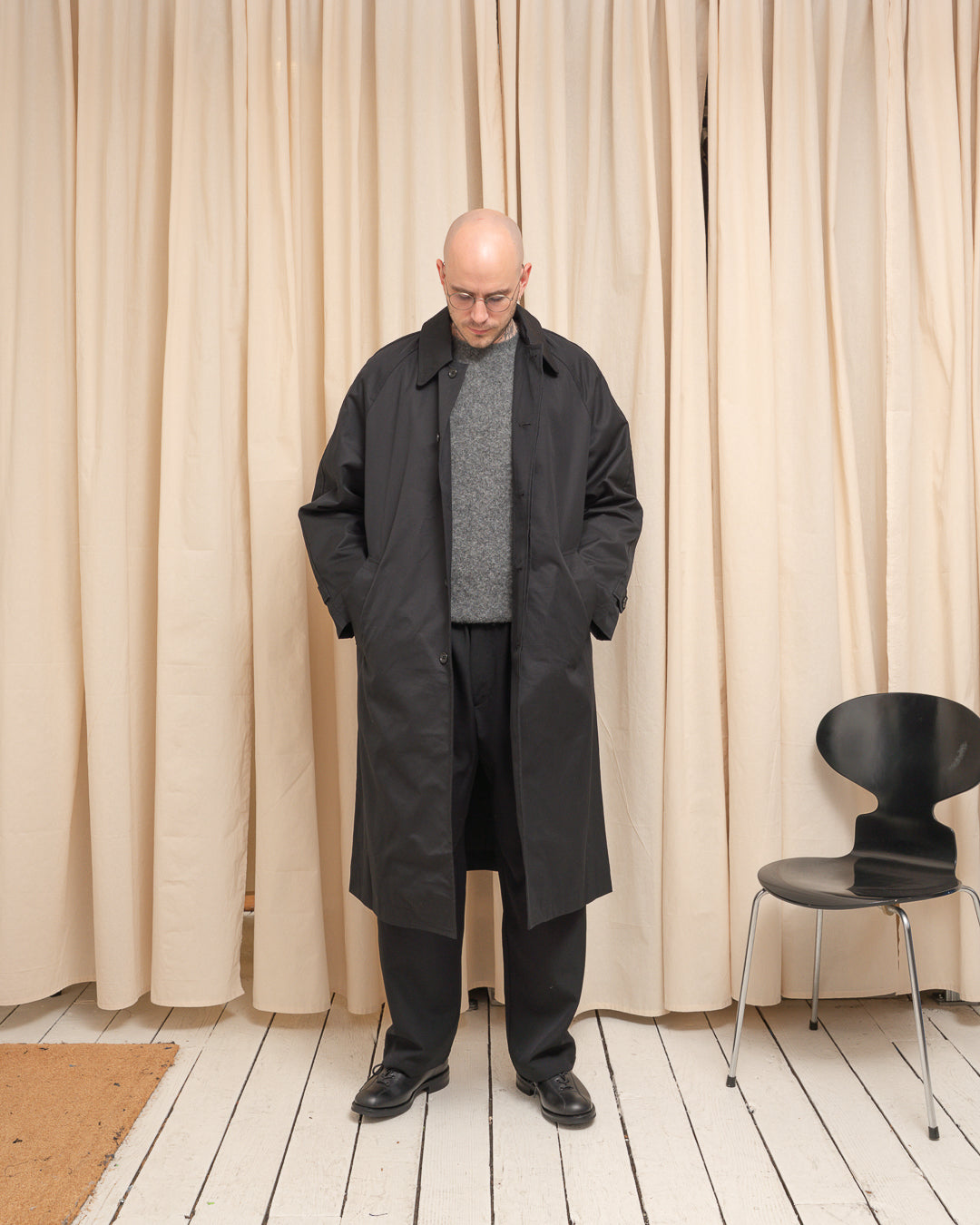 DRAFT COAT - BLACK COTTON MASTERSHIELD