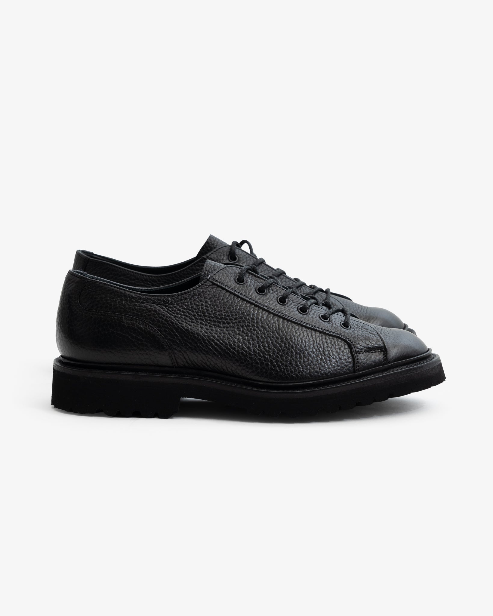MONKEY SHOE - BLACK MUFLONE