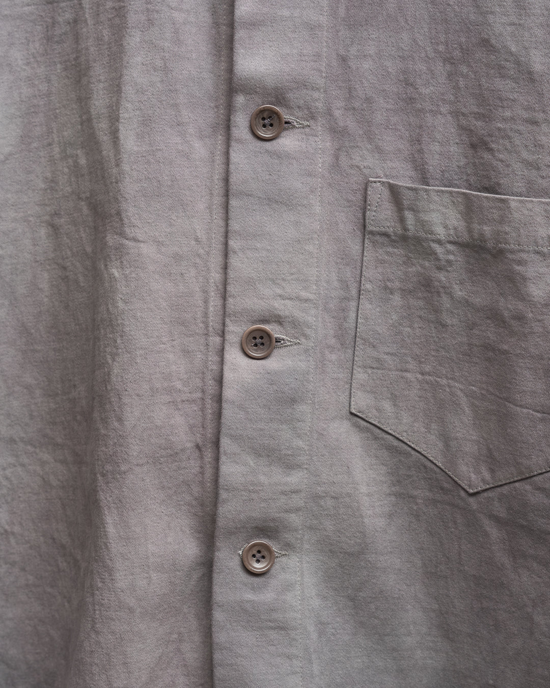 TRAVAIL SHIRT - STUDIO DYED BACK SATIN (SR009)