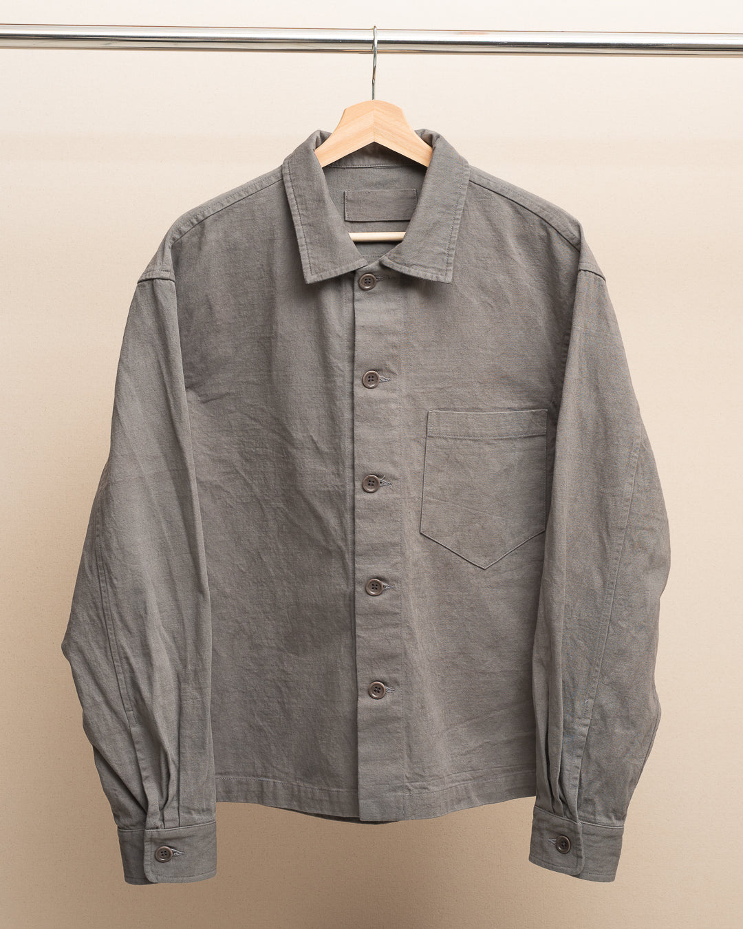 TRAVAIL SHIRT - STUDIO DYED BACK SATIN (SR011)